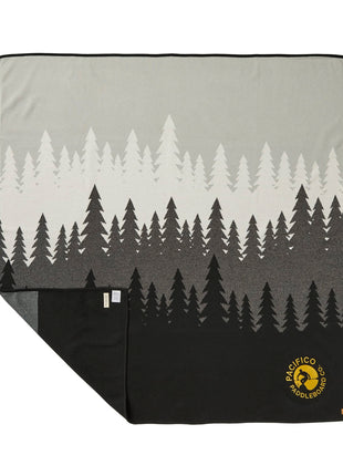 tentree Organic Cotton Juniper Blanket - Black | tentree