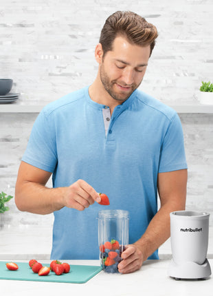 nutribullet Pro® 900-watt Blender - White | Nutribullet
