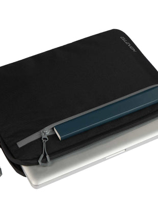 Elleven Recycled 15" Laptop Sleeve - Black | elleven