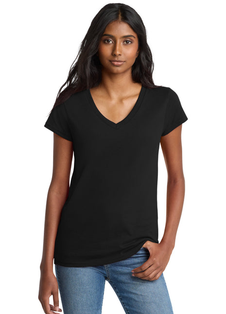 District ® Women's Re-Tee ™ V-Neck DT8001 - Black | District