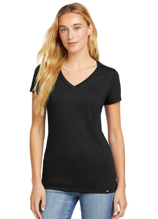 New Era ® Women's Heritage Blend V-Neck Tee. LNEA101 - Black | New Era