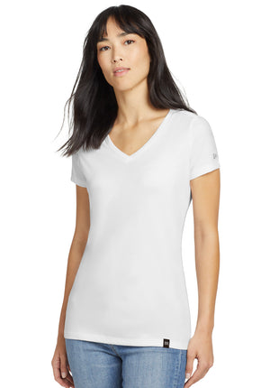 New Era ® Women's Heritage Blend V-Neck Tee. LNEA101 - White | New Era
