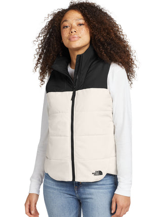 The North Face® Women's Everyday Insulated Vest. NF0A529Q - Vintage White | The North Face