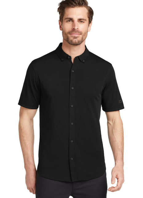 OGIO ® Gravitate Full-Button Polo. OG141 - Blacktop | OGIO