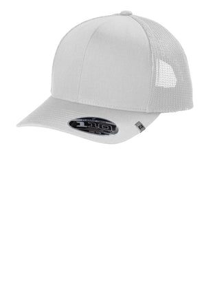 TravisMathew Cruz Trucker Cap. TM1MU423 - White | TravisMathew